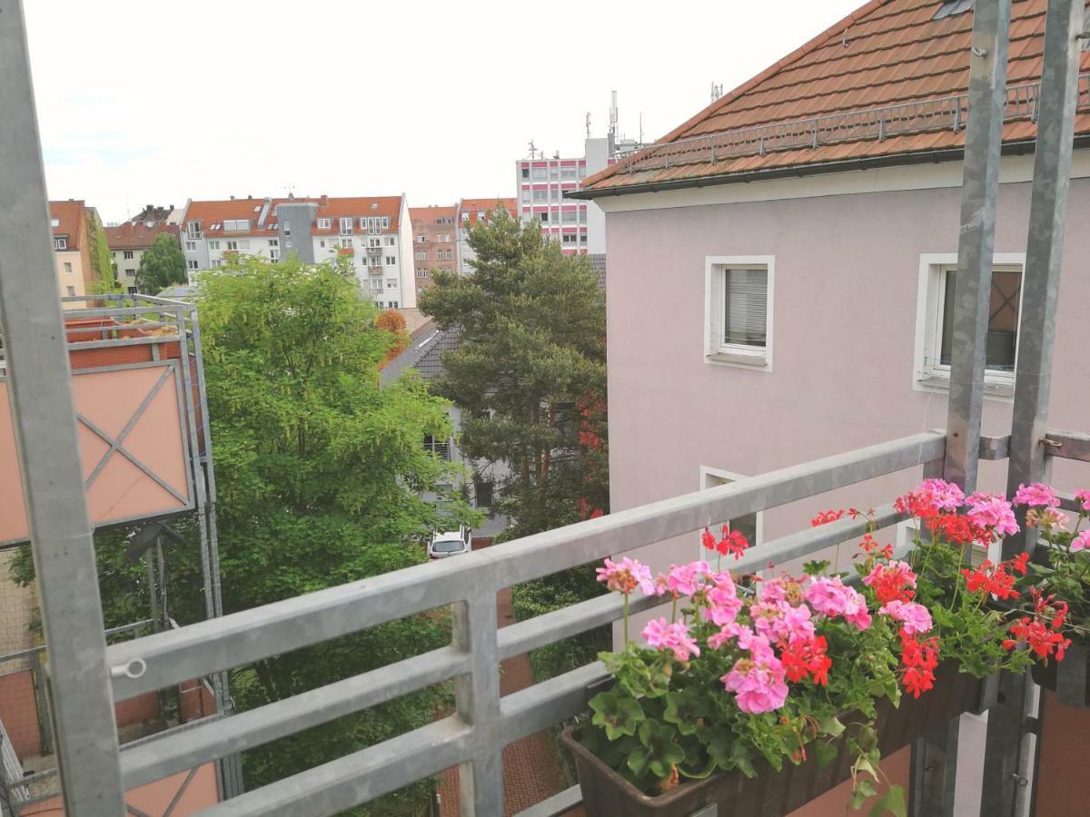 Quiet City-Apt, 4Min City-Center, 18Min Fair Nuernberg!!! Eksteriør bilde