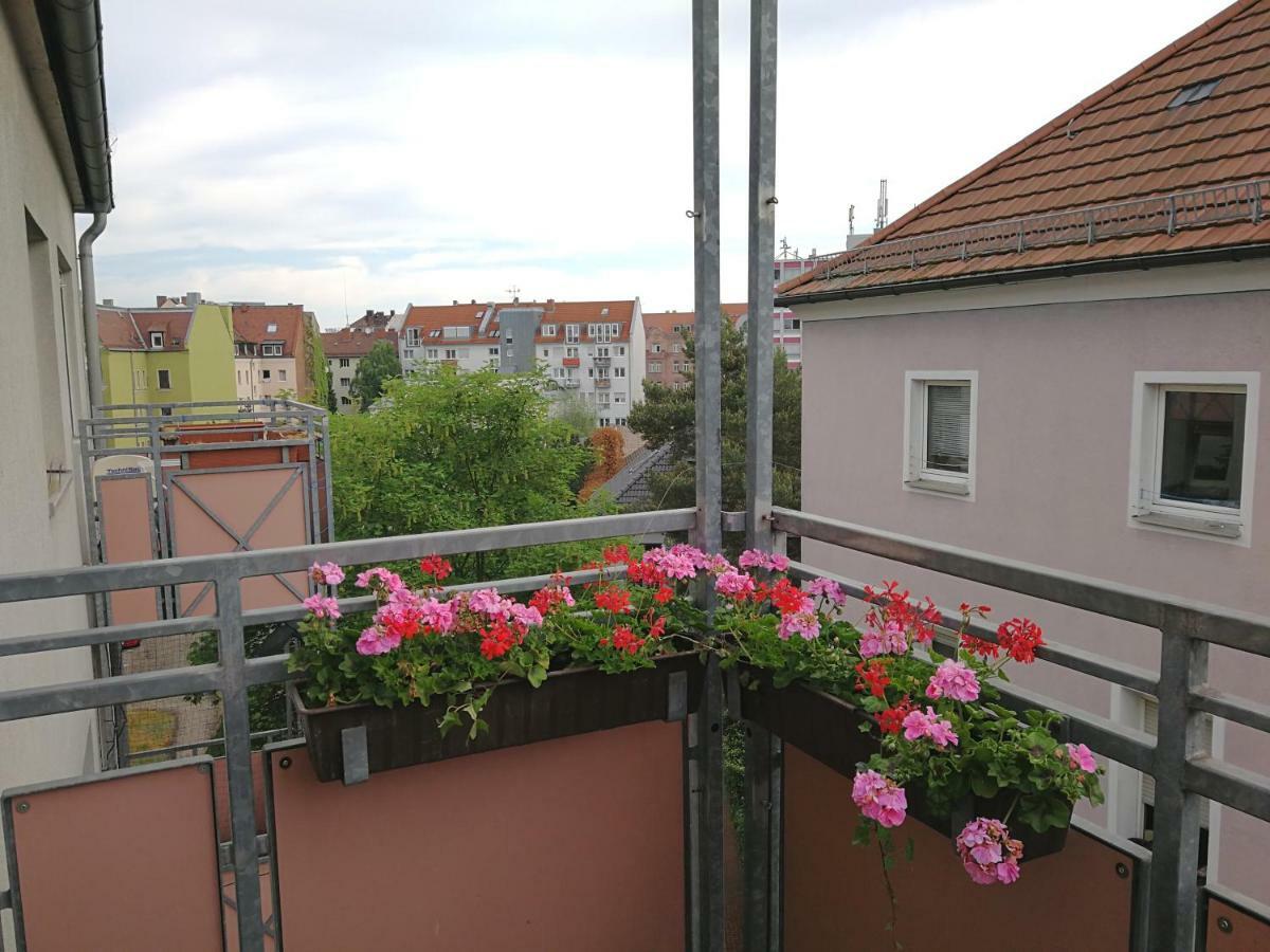 Quiet City-Apt, 4Min City-Center, 18Min Fair Nuernberg!!! Eksteriør bilde